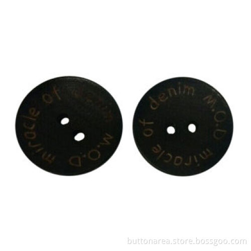 Wooden button with 2 holes